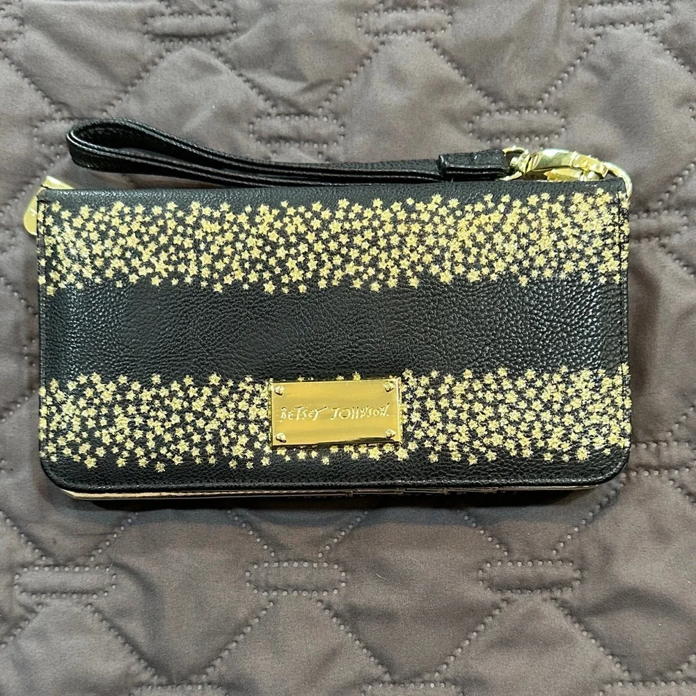 Betsey Johnson Wallet - Black With Gold Stars